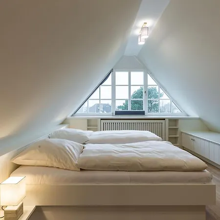 Ferienhaus Friesenblüte *