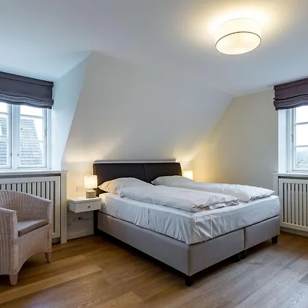 Ferienhaus Friesenblüte *